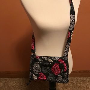 Vera Bradley crossbody in Northern Lights pattern
